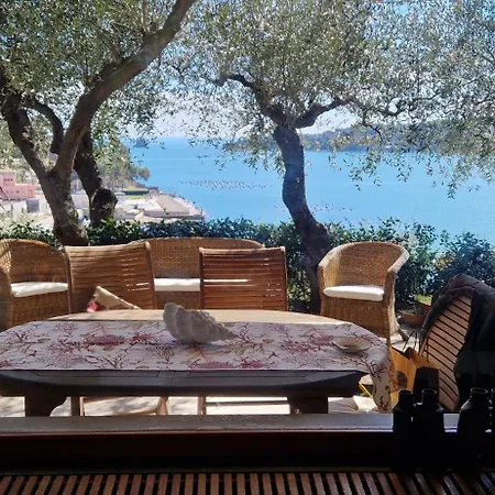 La Casa Degli Olivi A Portovenere Портовенере